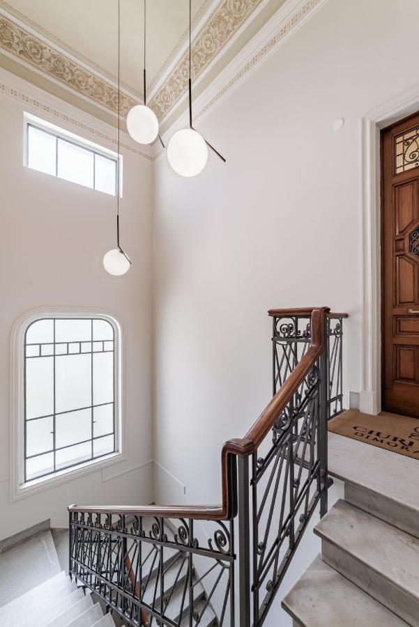 Ciuri Di Strata Bed & Breakfast Catania Bagian luar foto