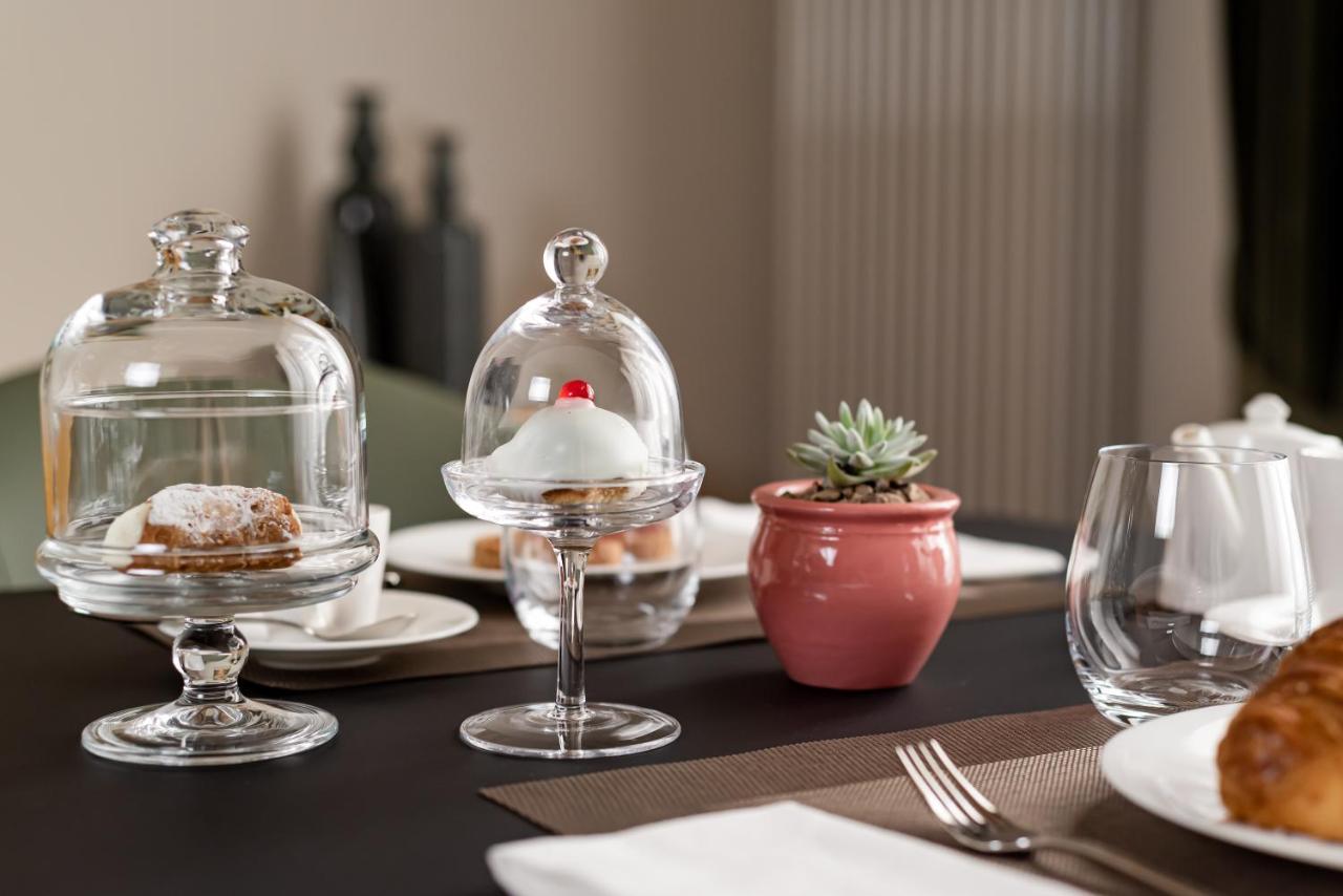 Ciuri Di Strata Bed & Breakfast Catania Bagian luar foto