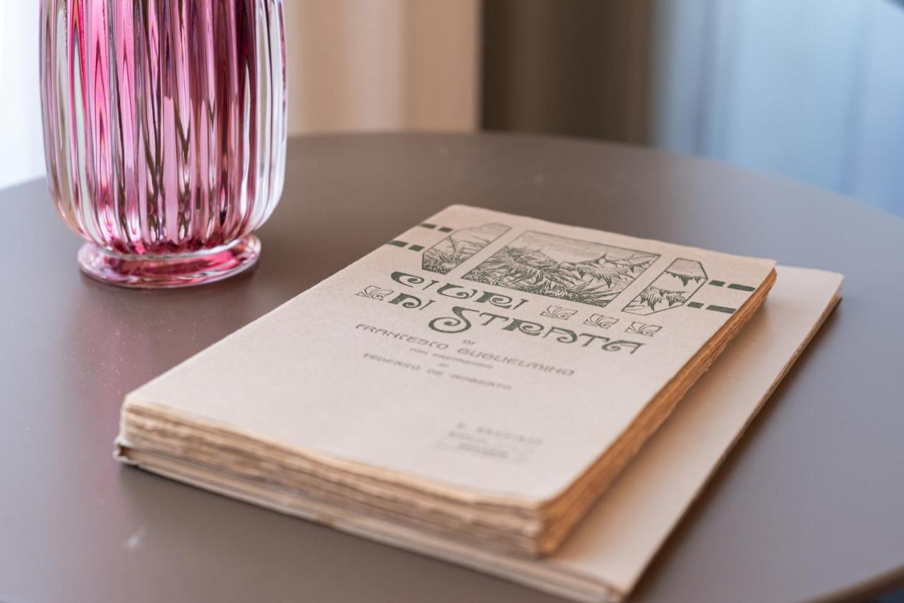 Ciuri Di Strata Bed & Breakfast Catania Bagian luar foto