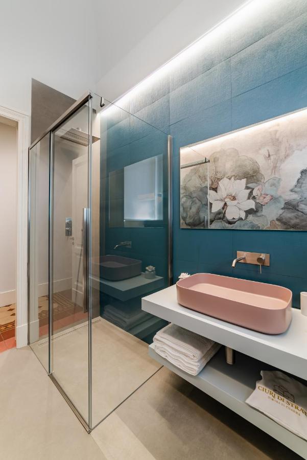 Ciuri Di Strata Bed & Breakfast Catania Bagian luar foto
